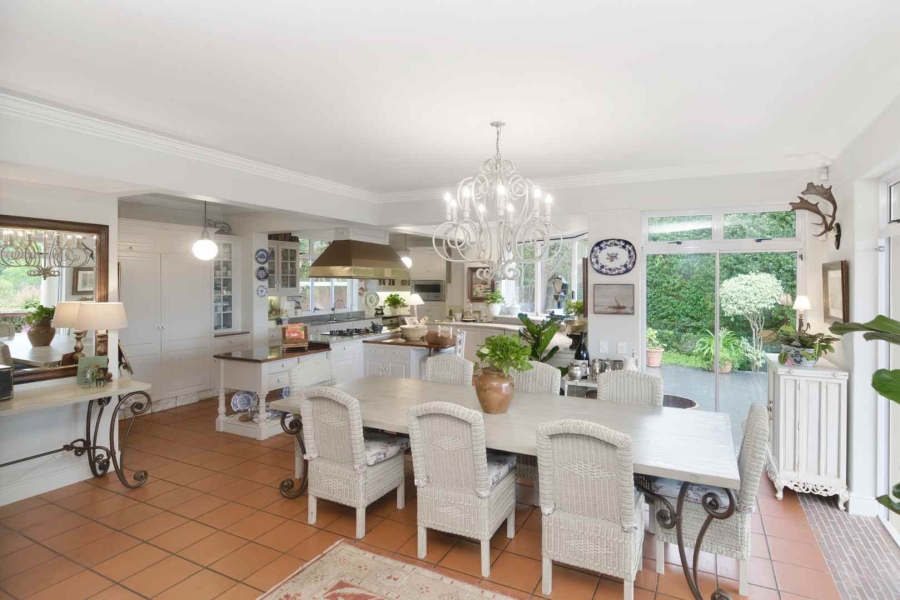 4 Bedroom Property for Sale in Kwaaiwater Western Cape